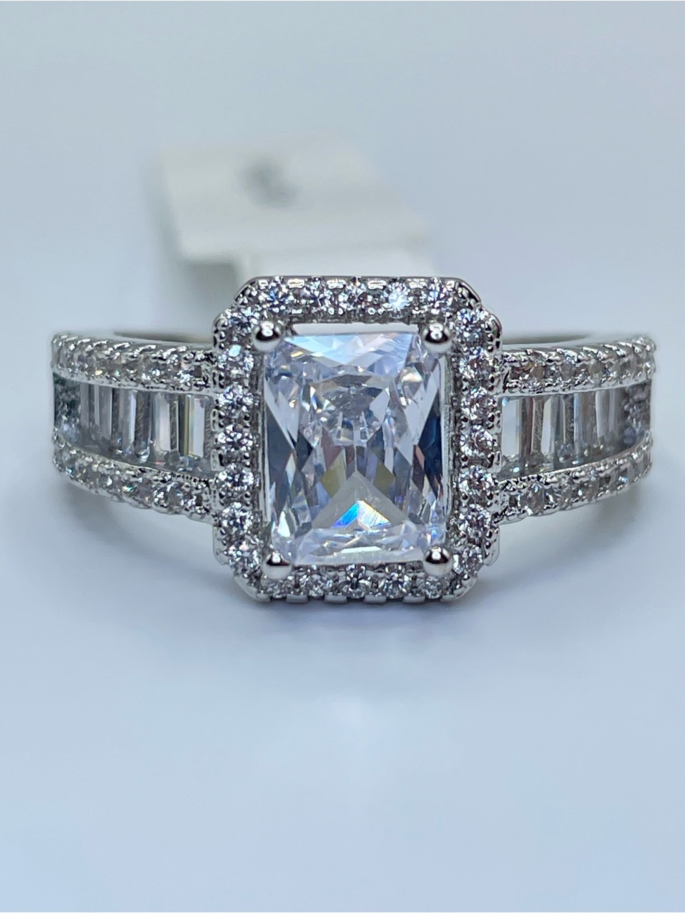 Swarovski Crystal Elements White Crystal Halo Art Deco Statement Ring Sz 9
